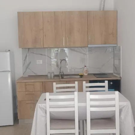 Holiday home Seasidegolem Golem (Tirana)